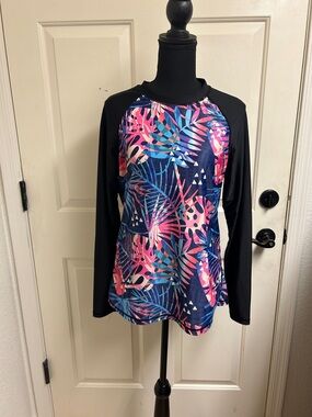 BesserBay long-sleeve rash guard swimsuit, tropical, geometric print. Large